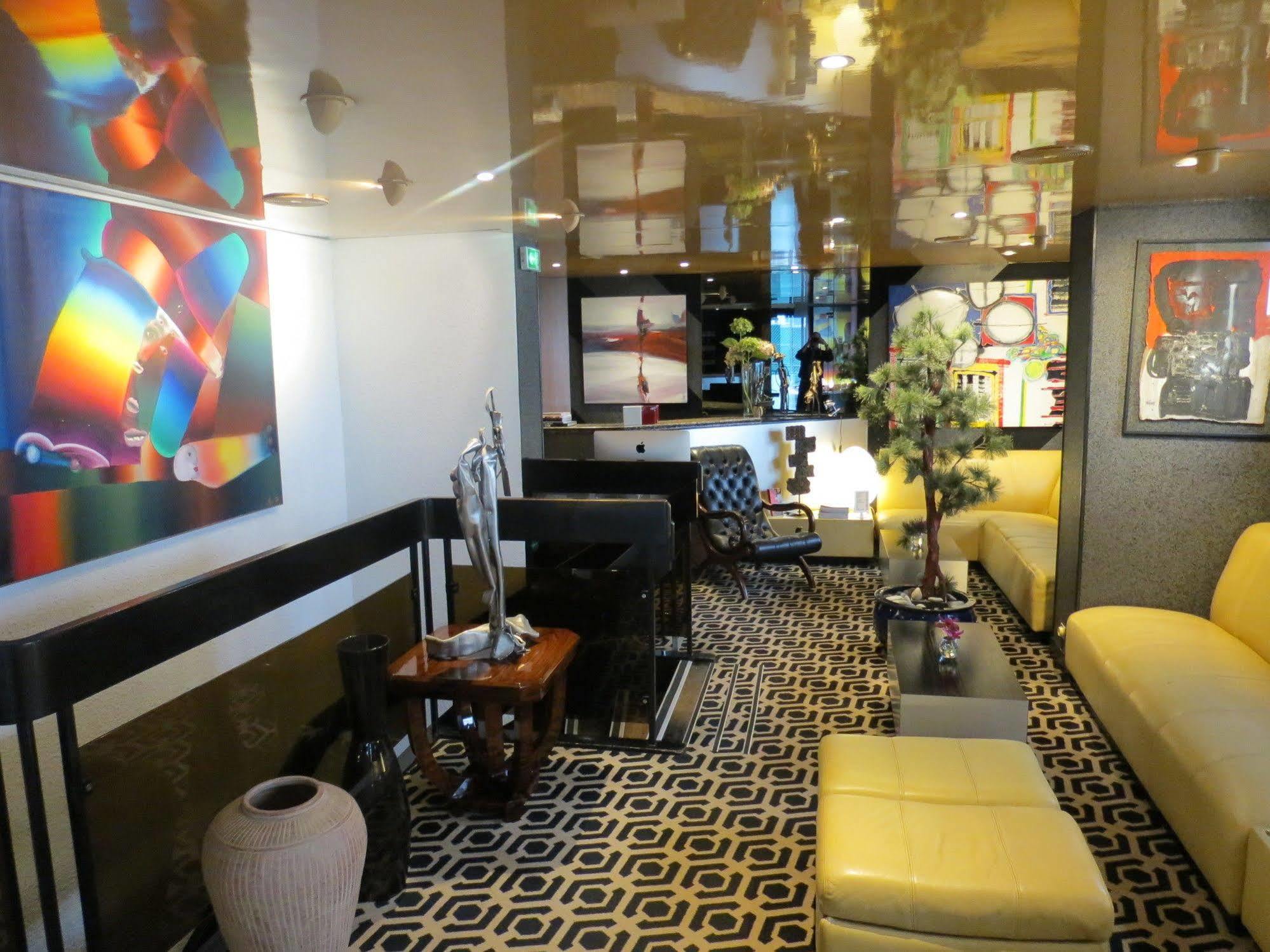 Alison Hotel Parijs